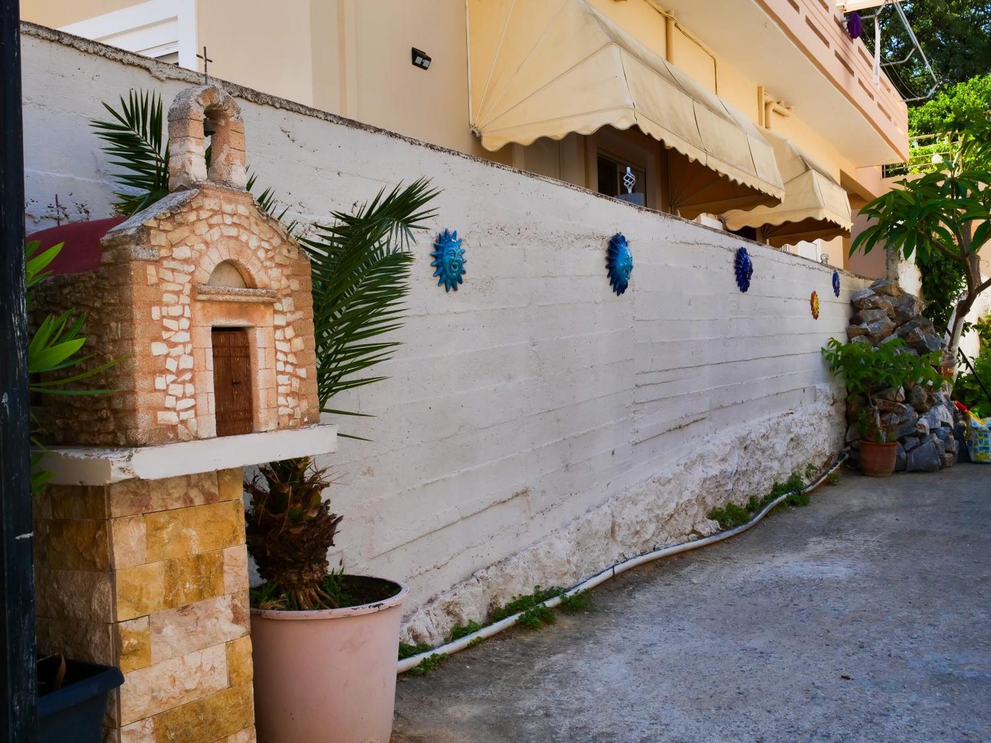 Cosy Apartments Daphne Daratsos Exterior photo